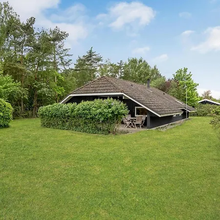 Amazing In With Private Swimming Pool, Be Inside Or Outside Holiday home *