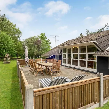 Holiday home Amazing In With Private Swimming Pool, Be Inside Or Outside Humble